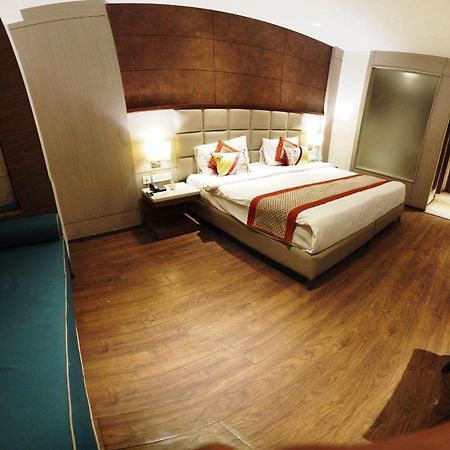 Lemonwood Suites By F9 Hotels - Trivoli Garden Chhatarpur Nueva Delhi Exterior foto