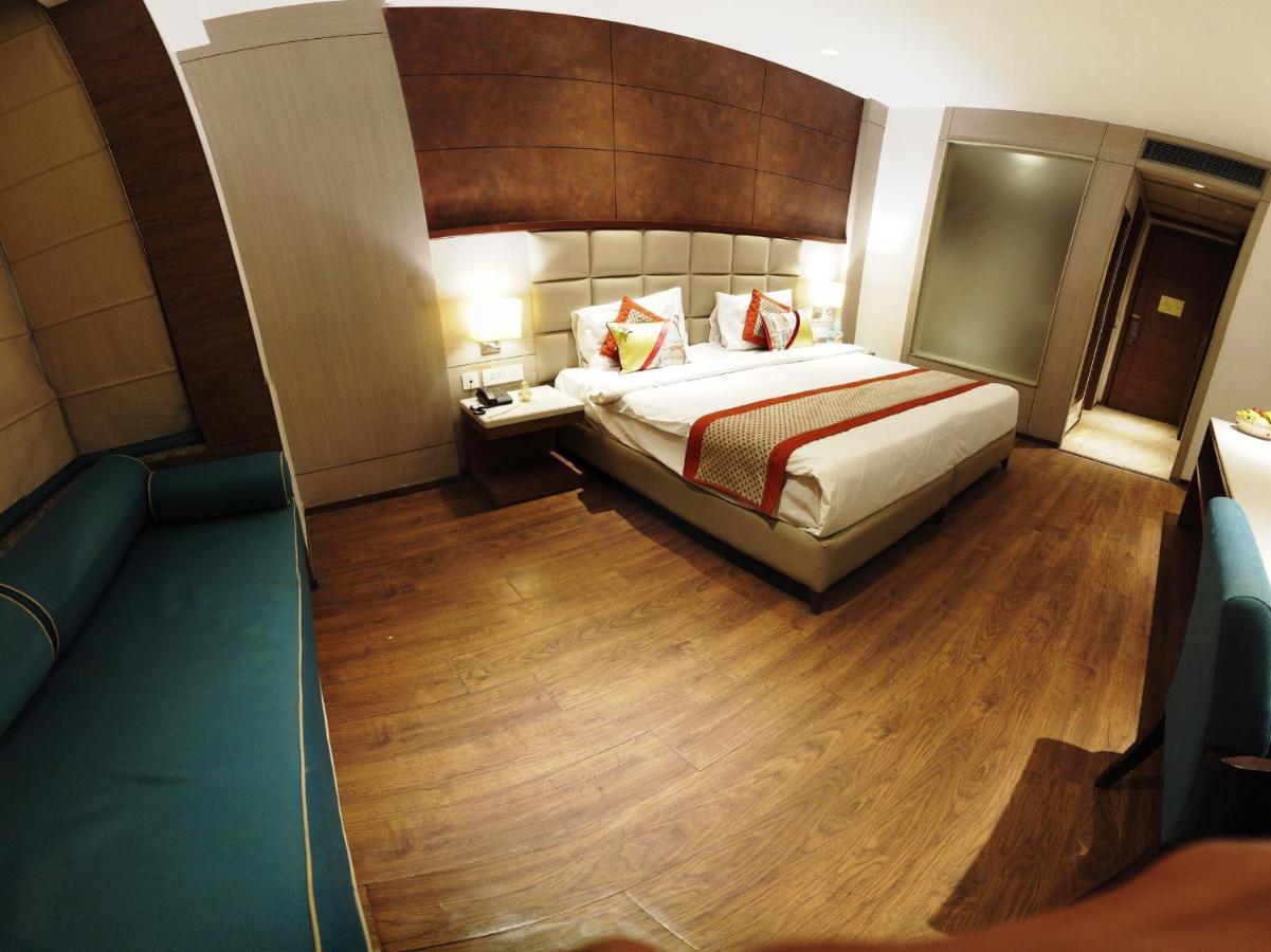 Lemonwood Suites By F9 Hotels - Trivoli Garden Chhatarpur Nueva Delhi Exterior foto