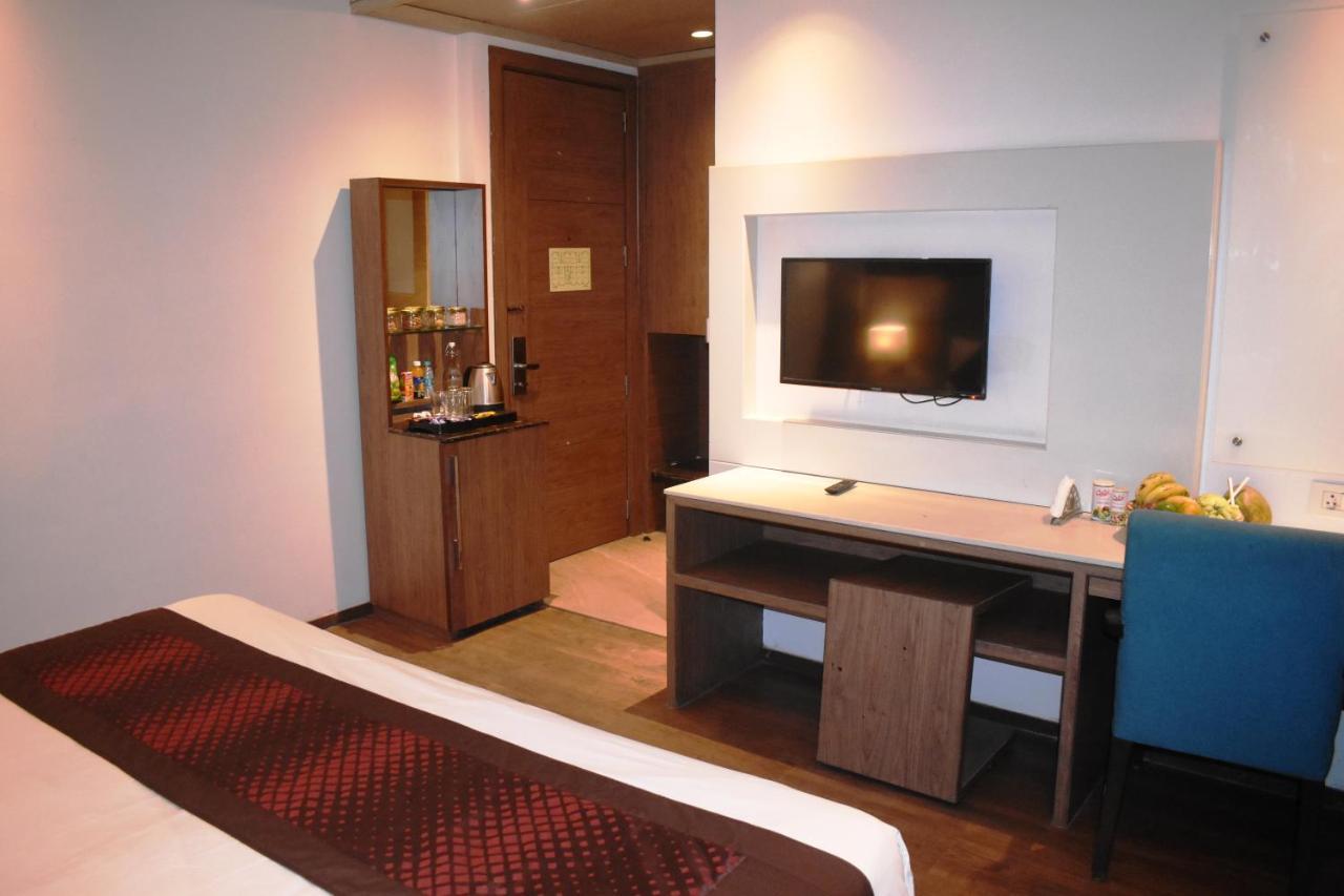 Lemonwood Suites By F9 Hotels - Trivoli Garden Chhatarpur Nueva Delhi Exterior foto