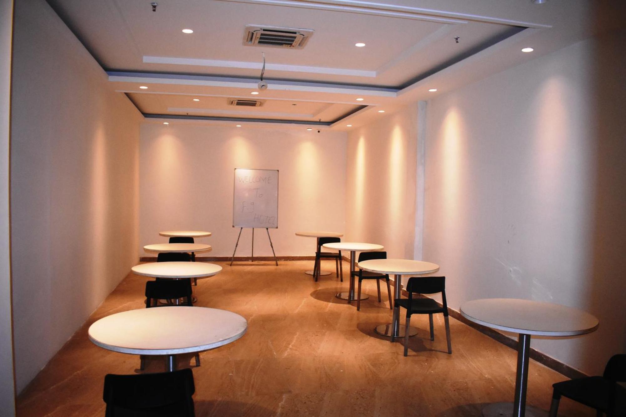 Lemonwood Suites By F9 Hotels - Trivoli Garden Chhatarpur Nueva Delhi Exterior foto